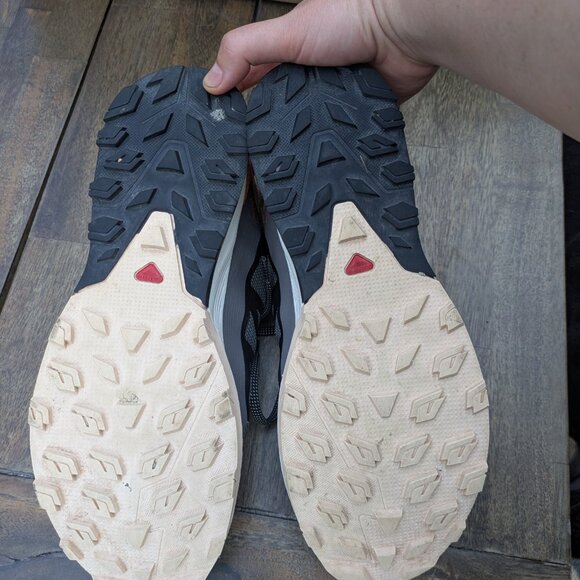 Salomon Outrise Waterproof Hiking Shoe Size 9.5 Womens - Picture 4 of 6